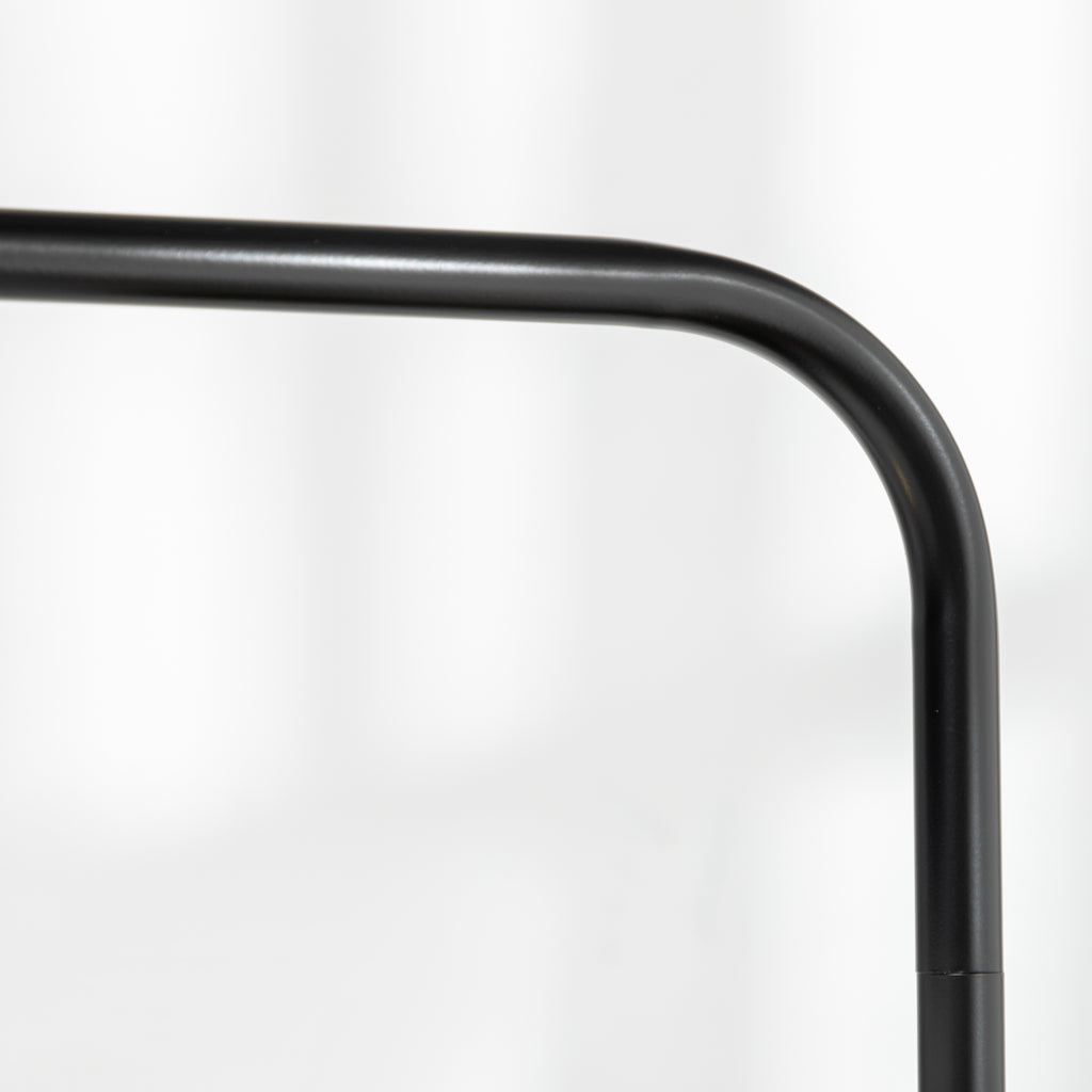 HOMCOM Candeeiro de Pé Moderno com Ecrã de Linho, Branco e Preto